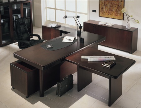 офисные столы